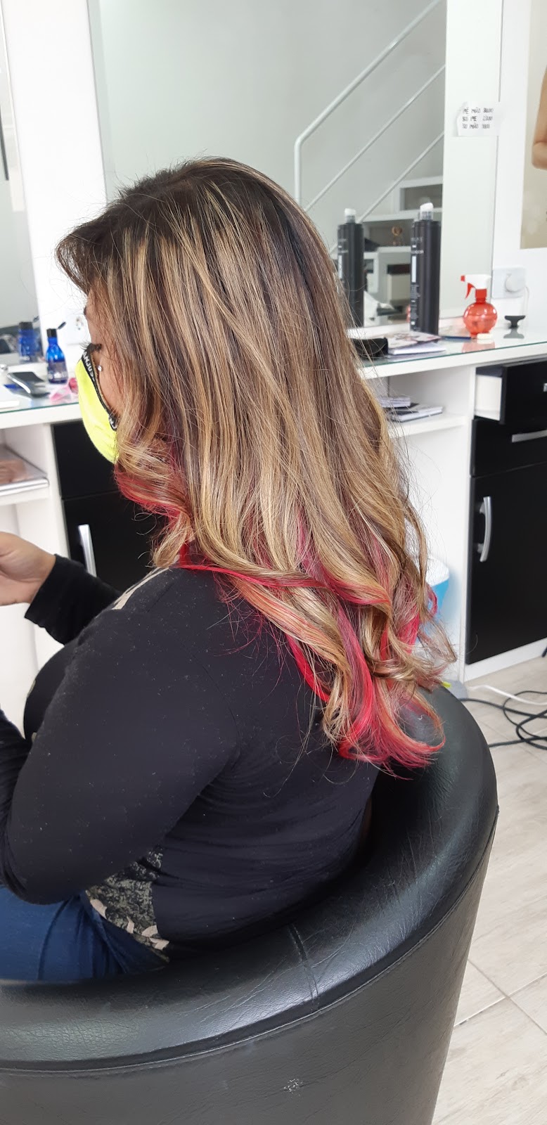 Coloração feita no Amália's Hair